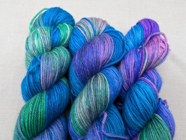 Blue-faced Leicester/Silk DK: Peacock