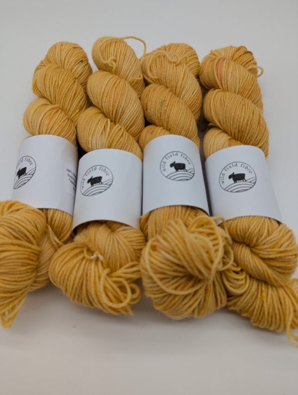 Blue-faced Leicester DK: Peach Tea - Image 3